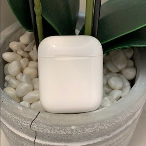 Apple AirPods